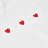 Play Comme des Garçons T-Shirt mit Dreifach-Herz Print