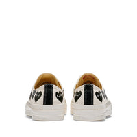Comme des Garçons x CONVERSE PLAY Chuck Taylor'70  Multiheart / Low Top / Cremefarben