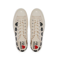 Comme des Garçons x CONVERSE PLAY Chuck Taylor'70  Multiheart / Low Top / Cremefarben