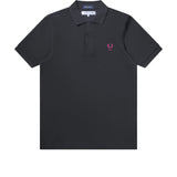 COMME des GARÇONS SHIRT Fred Perry Polo-Hemd – Schwarz – Pinkes Emblem
