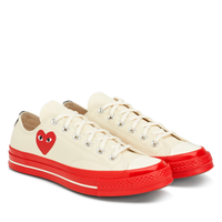 Comme des Garçons x CONVERSE  rote Sohle / Low Top / Weiss